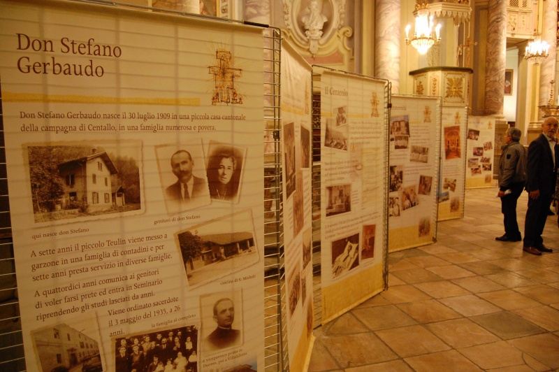 Gallery: Fossano - Mostra "Il granello di senape" - 1